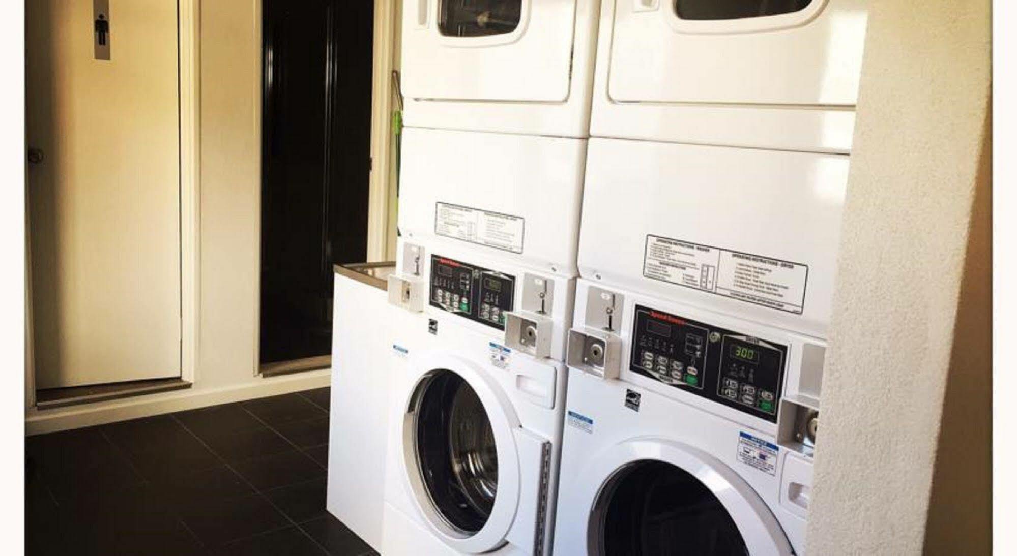 Downtown Backpackers Hostel Perth - Note - Valid Passport Required For Check In Exterior foto